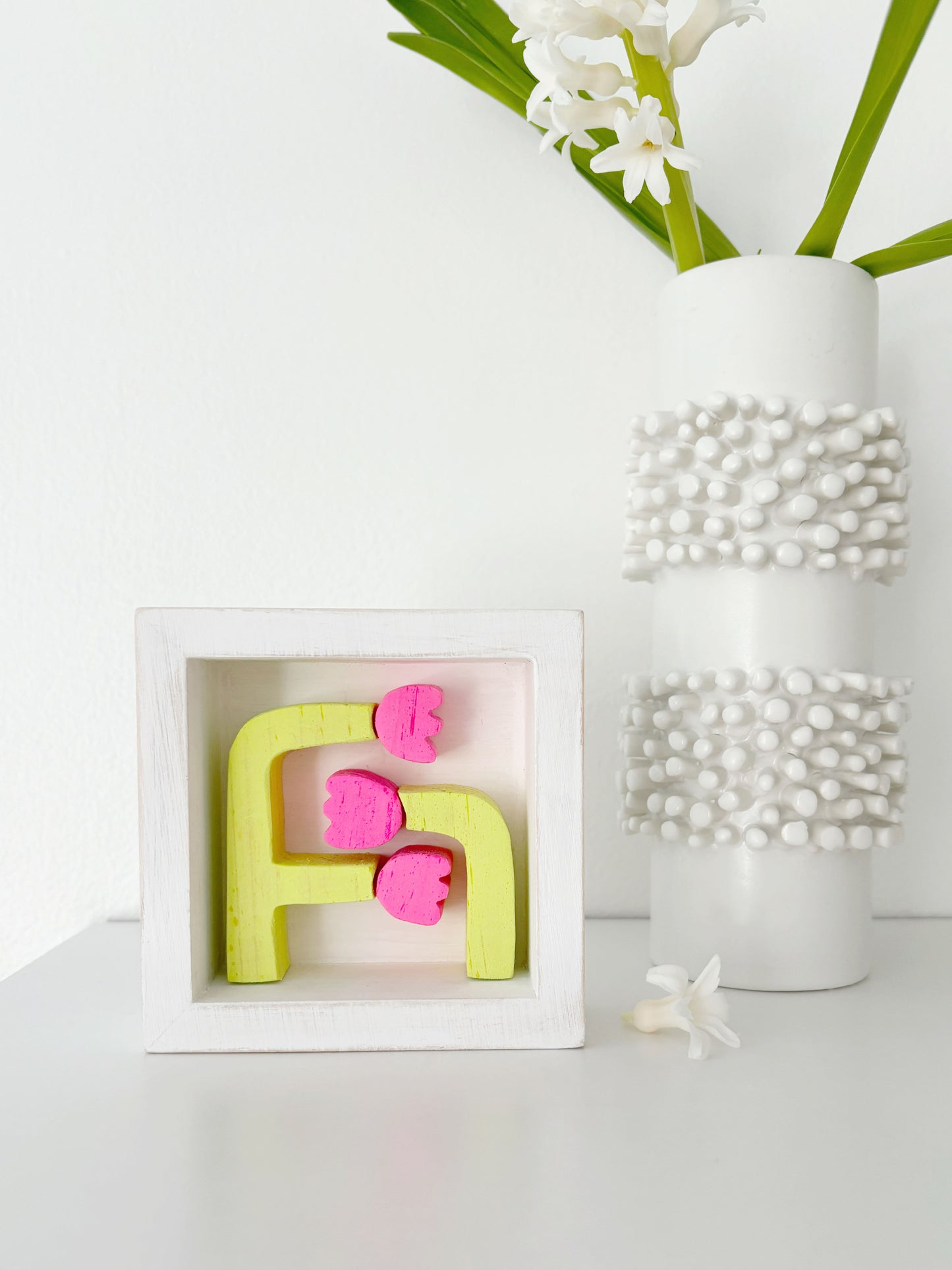 hugging flowers, mini dimensional wooden art sculpture